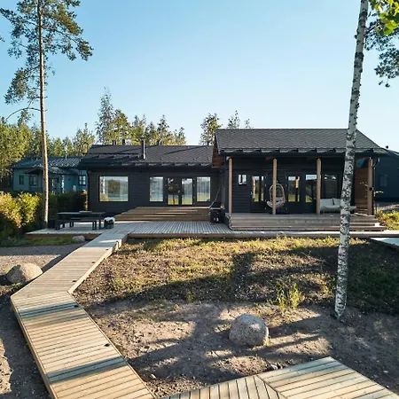 Вилла Lillan With Jacuzzi And Sauna